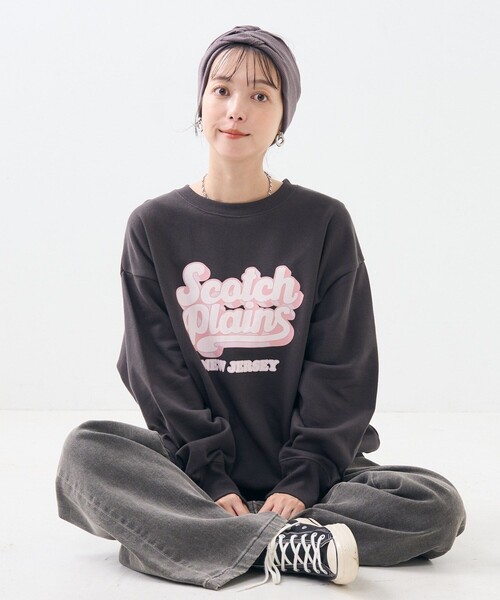 FREAK'S STORE(フリークスストア)の「スナックパッケージ スウェット/ロゴスウェット(スウェット・レディース・ナチュラル/チャコールグレー・フリ-)」の3枚目の写真