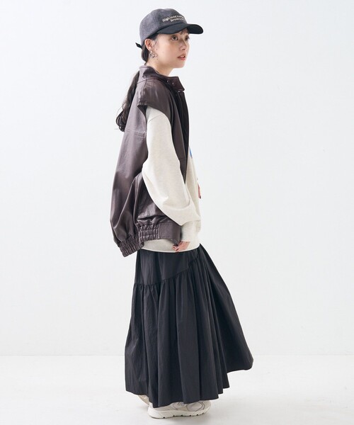 FREAK'S STORE(フリークスストア)の「スナックパッケージ スウェット/ロゴスウェット(スウェット・レディース・ナチュラル/チャコールグレー・フリ-)」の9枚目の写真