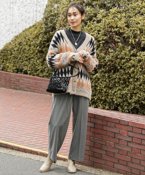 niko and...(ニコアンド)の「ウォームジンジャーハイネックプルオーバー(Tシャツ/カットソー・レディース・ブラック/ホワイト/ベージュ/オフホワイト/オレンジ・MEDIUM/LARGE)」の11枚目の写真