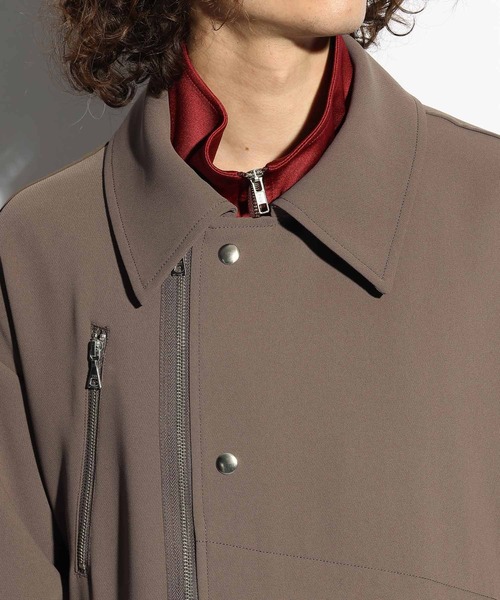 HARE（ハレ）の「ZIPモーターサイクルコート(HARE)（ステンカラーコート・メンズ・ブラウン/ブラック・SMALL/MEDIUM）」の15枚目の写真