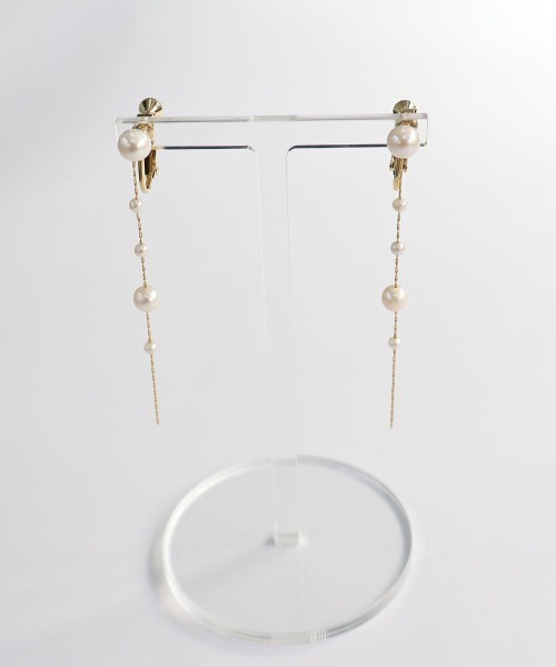 CEMONEMO（セモネモ）の「淡水パール ロングチェーン イヤリング（イヤリング・レディース・その他4/その他1/その他2/その他3・FREE）」の6枚目の写真