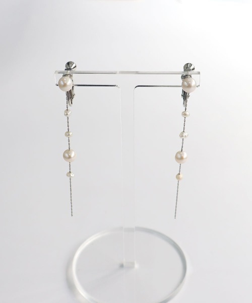 CEMONEMO（セモネモ）の「淡水パール ロングチェーン イヤリング（イヤリング・レディース・その他4/その他1/その他2/その他3・FREE）」の12枚目の写真
