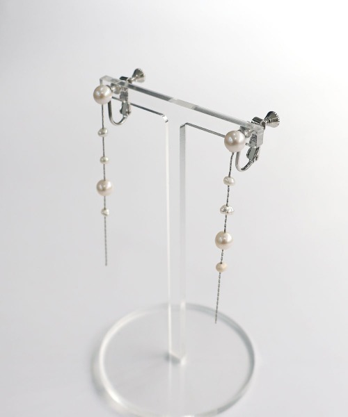 CEMONEMO（セモネモ）の「淡水パール ロングチェーン イヤリング（イヤリング・レディース・その他4/その他1/その他2/その他3・FREE）」の13枚目の写真