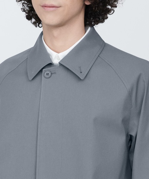 無印良品（ムジルシリョウヒン）の「紳士　撥水ステンカラーコート（裏地あり）（ステンカラーコート・メンズ・グレー系1/ベージュ系1/ネイビー系・S/XL/L）」の7枚目の写真