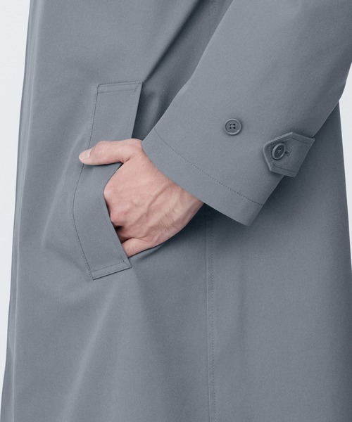 無印良品（ムジルシリョウヒン）の「紳士　撥水ステンカラーコート（裏地あり）（ステンカラーコート・メンズ・グレー系1/ベージュ系1/ネイビー系・S/XL/L）」の8枚目の写真