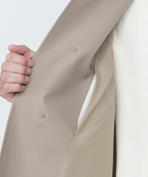 無印良品（ムジルシリョウヒン）の「紳士　撥水ステンカラーコート（裏地あり）（ステンカラーコート・メンズ・グレー系1/ベージュ系1/ネイビー系・S/XL/L）」の22枚目の写真
