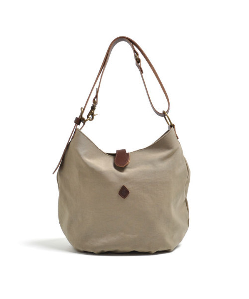 CLEDRAN（クレドラン）の「【軽量 2WAY】CL1954 D.PARE 2WAY BAG ナイロンバッグ（ショルダーバッグ・レディース・グレイッシュブルー/ブラック/ライトブラウン・FREE）」の3枚目の写真