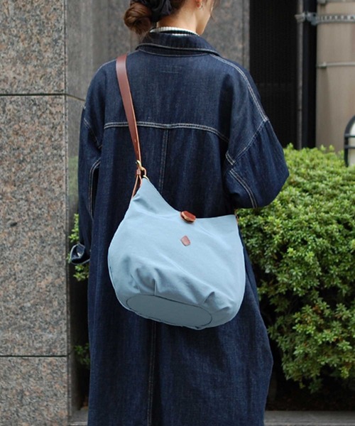 CLEDRAN（クレドラン）の「【軽量 2WAY】CL1954 D.PARE 2WAY BAG ナイロンバッグ（ショルダーバッグ・レディース・グレイッシュブルー/ブラック/ライトブラウン・FREE）」の6枚目の写真