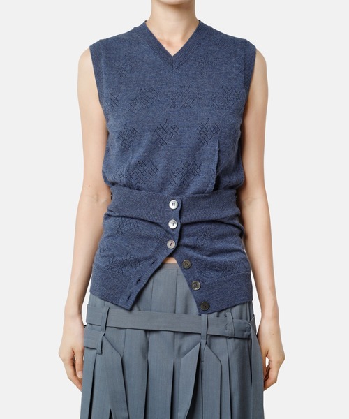 iRENE（アイレネ）の「アイレットハイゲージVニット / Eyelet High Gauge V Knit（ニット/セーター・レディース・グレー/ブラウン/ブルー・36）」の21枚目の写真