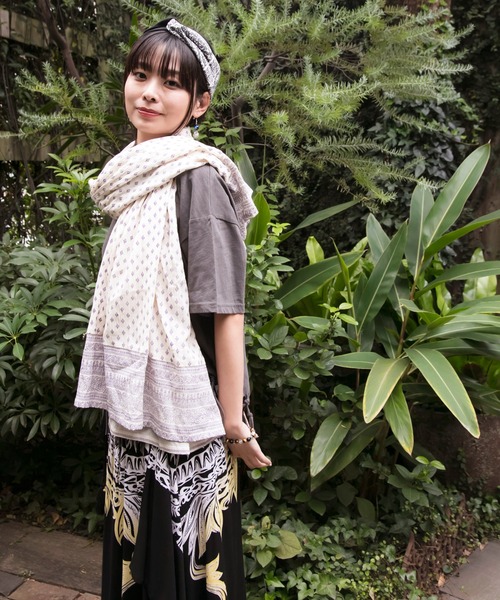 チャイハネ(チャイハネ)の「【チャイハネ】ハクリィWAYストール(ストール/ショール・レディース・グリーン/ピンク/ブラック/ベージュ/オレンジ・FREE)」の11枚目の写真