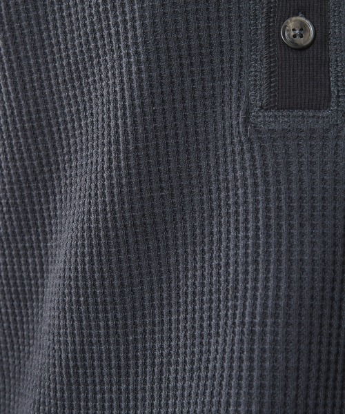 CHIC STYLE(シックスタイル)の「<大きいサイズ>綿100%ワッフルヘンリーネッククロップド丈カットソー シックスタイル(Tシャツ/カットソー・レディース・ネイビー/アイボリー・5L/4L/3L/LL/L)」の19枚目の写真