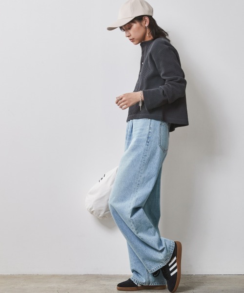 CHIC STYLE(シックスタイル)の「<大きいサイズ>綿100%ワッフルヘンリーネッククロップド丈カットソー シックスタイル(Tシャツ/カットソー・レディース・ネイビー/アイボリー・5L/4L/3L/LL/L)」の3枚目の写真