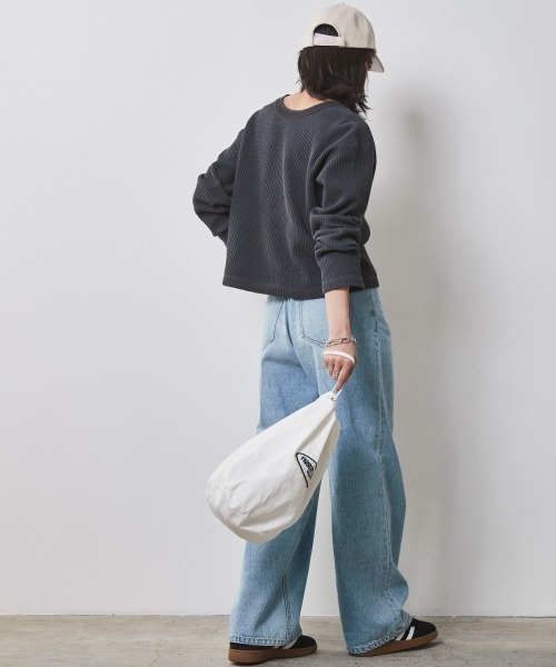 CHIC STYLE(シックスタイル)の「<大きいサイズ>綿100%ワッフルヘンリーネッククロップド丈カットソー シックスタイル(Tシャツ/カットソー・レディース・ネイビー/アイボリー・5L/4L/3L/LL/L)」の16枚目の写真