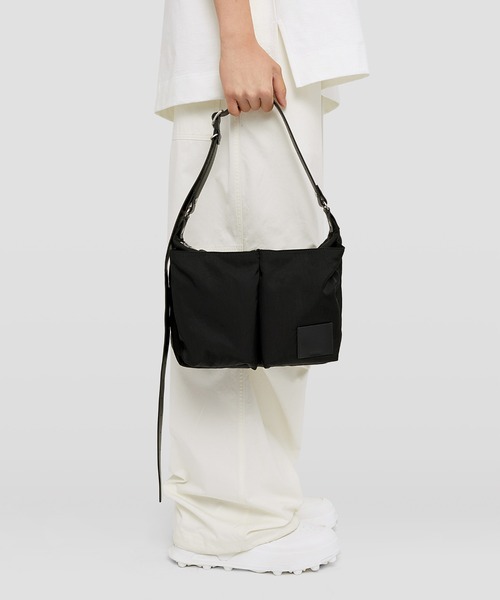 JIL SANDER（ジルサンダー）の「PILOT CROSSBODY（ショルダーバッグ・メンズ・ブラック・UNI）」の8枚目の写真