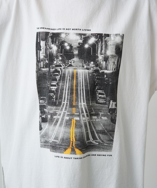 PUAL CE CIN（ピュアルセシン）の「フォトプリントロングスリーブカットソー（Tシャツ/カットソー・レディース・ホワイト系その他/ホワイト系その他2・FREE）」の4枚目の写真