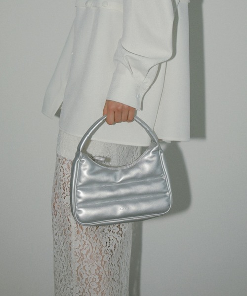 AMAIL（アマイル）の「Rice cake handbag（ハンドバッグ・レディース・シルバー/ブラック/ラベンダー・FREE）」の3枚目の写真