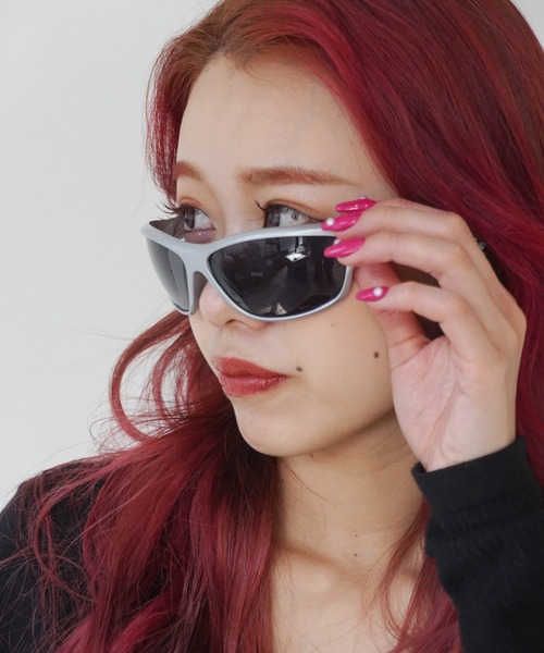 即発送】セレーナ愛用 Urban Outfitters ハート型 サングラス