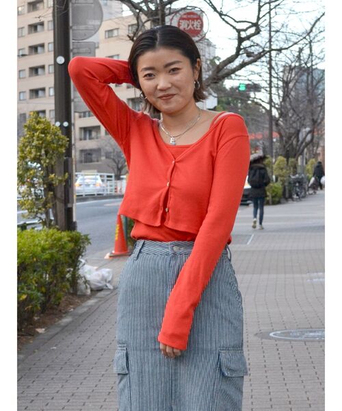 Ungrid（アングリッド）の「ショートカットアンサンブル（Tシャツ/カットソー・レディース・レッド/チャコールグレー/オフホワイト・FREE）」の3枚目の写真