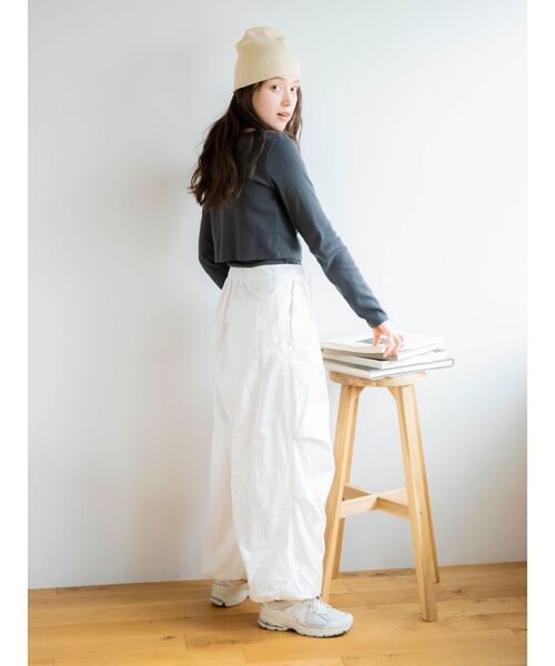 Ungrid（アングリッド）の「ショートカットアンサンブル（Tシャツ/カットソー・レディース・レッド/チャコールグレー/オフホワイト・FREE）」の12枚目の写真