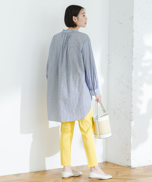 F by ROSSO（エフバイロッソ）の「F by ROSSO　サテンテーパードカラーパンツ（その他パンツ・レディース・ブルー/イエロー・36/38）」の10枚目の写真