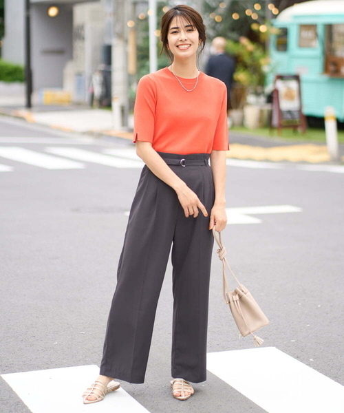 a.v.v(アーヴェヴェ)の「【洗える/UVカット】クルーネックニット(ニット/セーター・レディース・ホワイト/ライトグレー/アイボリー/ブラック/ライトイエロー/ブルー/ベージュ/オレンジ/グリーン/レッド/ブラウン・40/38/36/42/34)」の19枚目の写真