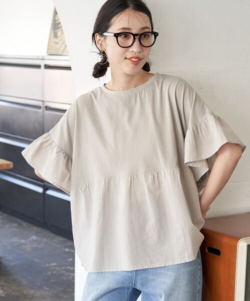 FREAK'S STORE(フリークスストア)の「限定展開 ピグメント 加工 ドッキング フリルトップス(Tシャツ/カットソー・レディース・オレンジ/ライトグレー/グリーン/オフホワイト/ブラック・フリ-)」の4枚目の写真