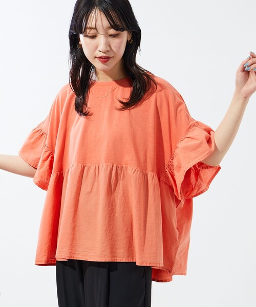 FREAK'S STORE(フリークスストア)の「限定展開 ピグメント 加工 ドッキング フリルトップス(Tシャツ/カットソー・レディース・オレンジ/ライトグレー/グリーン/オフホワイト/ブラック・フリ-)」の6枚目の写真