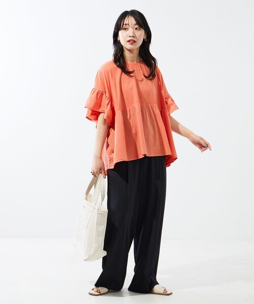 FREAK'S STORE(フリークスストア)の「限定展開 ピグメント 加工 ドッキング フリルトップス(Tシャツ/カットソー・レディース・オレンジ/ライトグレー/グリーン/オフホワイト/ブラック・フリ-)」の9枚目の写真