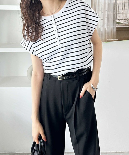 GeeRA（ジーラ）の「【S-XL展開】肌触りなめらか♪綿100％2wayヘンリーネックメニーボタンTシャツ（Tシャツ/カットソー・レディース・サンドグレー/オフホワイト/ブラック/その他・SMALL/MEDIUM/LARGE/X-LARGE）」の22枚目の写真