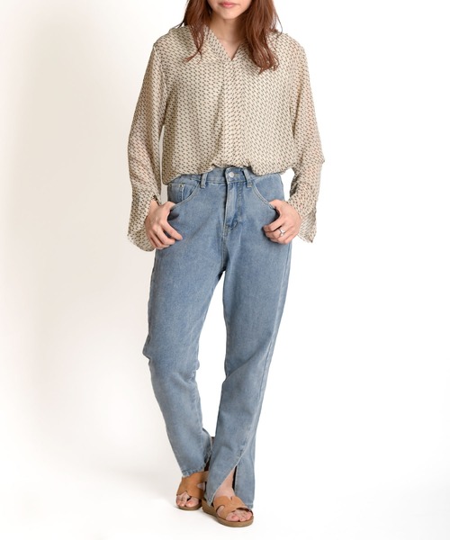 MARAI（マーライ）の「【MARAI】フロントスリットデニムパンツ（デニムパンツ・レディース・ブラック/ブルー・LARGE/X-LARGE/MEDIUM）」の4枚目の写真