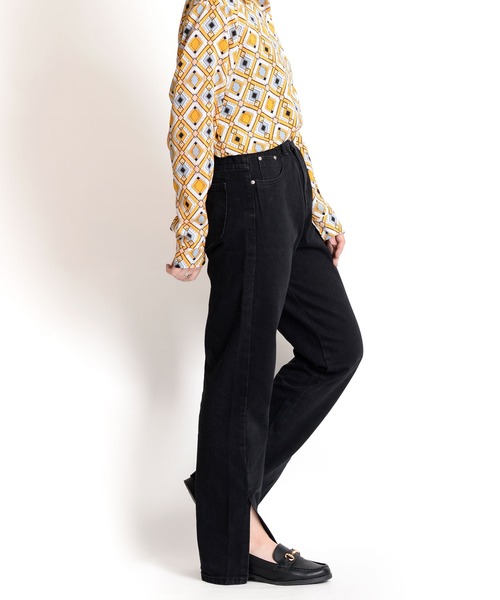 MARAI（マーライ）の「【MARAI】フロントスリットデニムパンツ（デニムパンツ・レディース・ブラック/ブルー・LARGE/X-LARGE/MEDIUM）」の14枚目の写真
