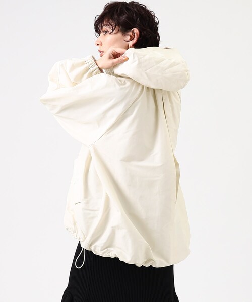 GALLEST（ギャレスト）の「◆フォルムシルエット タフタコート【ウォッシャブル】（その他アウター・レディース・オフホワイト/ブラック・36/40/05/38）」の18枚目の写真