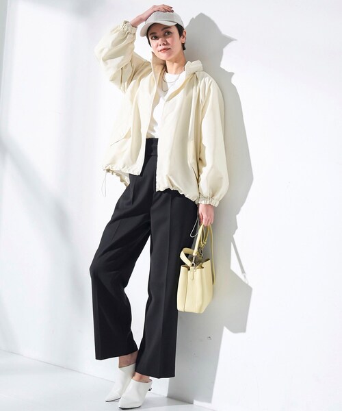GALLEST（ギャレスト）の「◆フォルムシルエット タフタコート【ウォッシャブル】（その他アウター・レディース・オフホワイト/ブラック・36/40/05/38）」の13枚目の写真