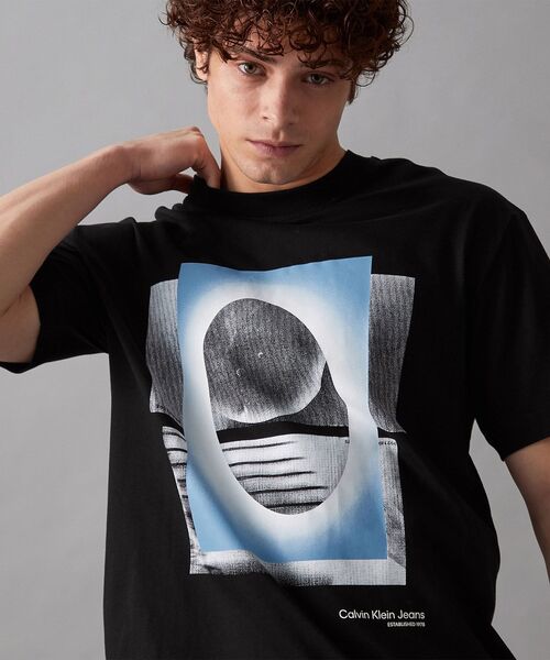 【 】カルバンクライン フォトプリント 半袖Tシャツ セール】メタフォトプリント Tシャツ（Tシャツ/カットソー