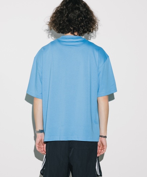 adidas(アディダス)の「adidas/アディダス クラシック 半袖Tシャツ(ジェンダーニュートラル)(Tシャツ/カットソー・メンズ・ライトブルー/アイボリー・M/L/2XL/XL)」の19枚目の写真