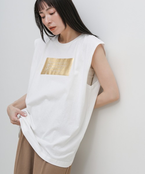 select MOCA（セレクトモカ）の「【選べる着丈】箔プリントノースリーブTシャツ（Tシャツ/カットソー・レディース・ホワイト×ゴールド/ホワイト×シルバー/ホワイト系その他/ブラック系その他/ブラック×シルバー/ブラック×ゴールド/ブラック系その他2/ホワイト系その他2・FREE/SMALL）」の15枚目の写真