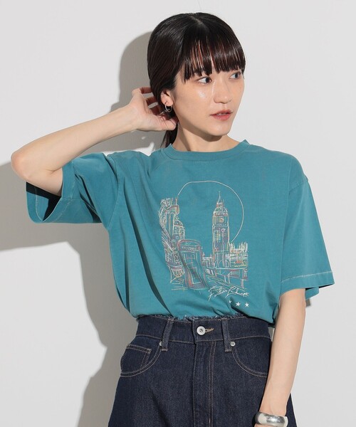BEAMS HEART(ビームスハート)の「BEAMS HEART / カラフルプリントTシャツ(Tシャツ/カットソー・レディース・ブラック系その他4/オフホワイト/ブルー・FREE)」の1枚目の写真