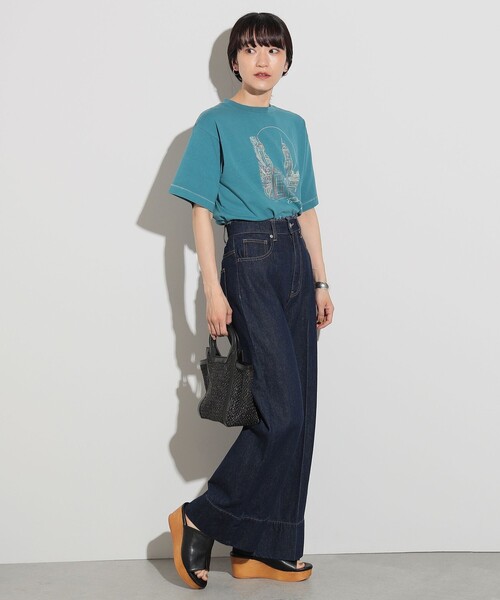 BEAMS HEART(ビームスハート)の「BEAMS HEART / カラフルプリントTシャツ(Tシャツ/カットソー・レディース・ブラック系その他4/オフホワイト/ブルー・FREE)」の16枚目の写真