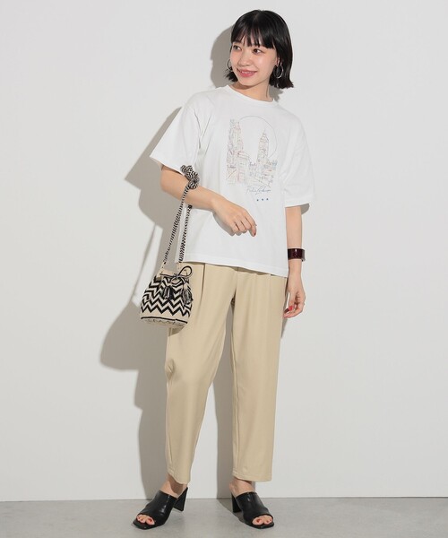 BEAMS HEART(ビームスハート)の「BEAMS HEART / カラフルプリントTシャツ(Tシャツ/カットソー・レディース・ブラック系その他4/オフホワイト/ブルー・FREE)」の9枚目の写真