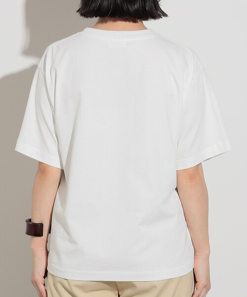 BEAMS HEART(ビームスハート)の「BEAMS HEART / カラフルプリントTシャツ(Tシャツ/カットソー・レディース・ブラック系その他4/オフホワイト/ブルー・FREE)」の19枚目の写真