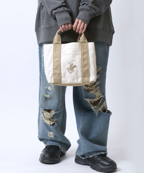 BEVERLY HILLS POLO CLUB(ビバリーヒルズポロクラブ)の「BEVERLY HILLS POLO CLUB/ビバリーヒルズポロクラブ キャンバス ロゴ ワンポイント刺繍 ミニトートバッグ/ランチバッグ/レディース メンズ(トートバッグ・レディース・ブラック/ホワイト×ネイビー/ホワイト×ブルー/ブラウン系その他/ベージュ系その他・FREE)」の7枚目の写真