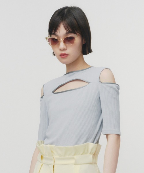 THINGS THAT MATTER(シングス ザット マター)の「NOTCH DESIGN TERECO RIB HALF SLLEVE TOPS / ノッチデザインテレコリブハーフスリープトップス(Tシャツ/カットソー・レディース・ブラック/ピンク/サックスブルー/ベージュ・FREE)」の12枚目の写真