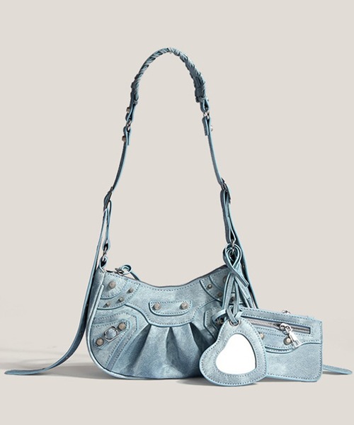 LAFFMO(ラフモ)の「ハートミラー&ポーチ付き2WAYショルダーバッグ(ショルダーバッグ・レディース・ブラック/ピンク/ホワイト/ブルー/シルバー・F)」の3枚目の写真