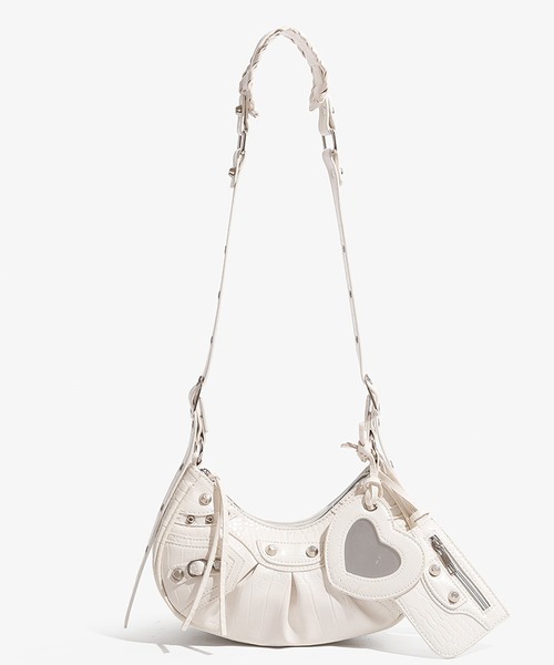 LAFFMO(ラフモ)の「ハートミラー&ポーチ付き2WAYショルダーバッグ(ショルダーバッグ・レディース・ブラック/ピンク/ホワイト/ブルー/シルバー・F)」の15枚目の写真