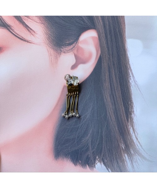tone(トーン)の「【musk】真鍮パーツのカジュアルピアス(MA)(ピアス(両耳用)・レディース・ゴールド・FREE)」の3枚目の写真