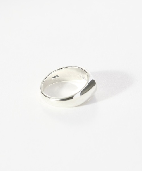 meltum(メルタム)の「SMALL SIGNET RING(リング・メンズ・シルバー・LARGE/MEDIUM/SMALL)」の10枚目の写真