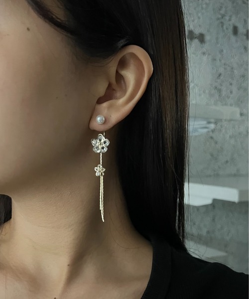 Burner(バーナー)の「【CHI SELECT】フラワーモチーフ ロングピアス chi-pierce-00492 N【GBT】(ピアス(両耳用)・レディース・ゴールド/シルバー・FREE)」の10枚目の写真