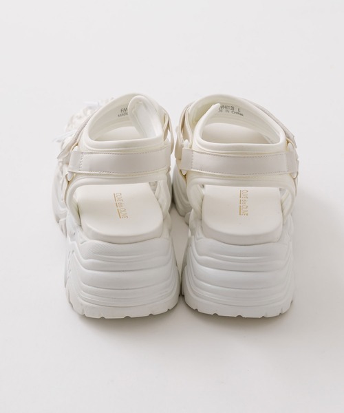 OLIVE des OLIVE（オリーブデオリーブ）の「シャーリングスポーツサンダル（その他シューズ・レディース・ブラック/アイボリー/ホワイト・SMALL/MEDIUM/LARGE）」の15枚目の写真