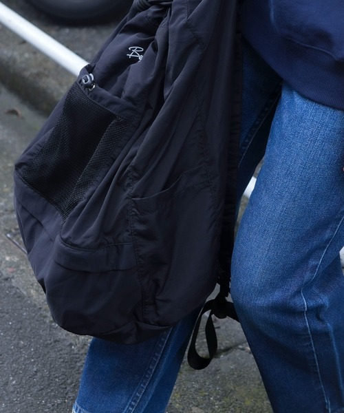 BEN DAVIS（ベンデイビス）の「【BEN DAVIS/ベンデイビス】ナイロンドロストーリングデイパック BDW-8365（バックパック/リュック・メンズ・ベージュ/オフホワイト/ブラック/カーキ・FREE）」の15枚目の写真