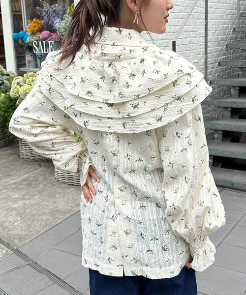 HELLO.SANFRANCISCO（ハローサンフランシスコ）の「【HELLO.SANFRANCISCO/ハローサンフランシスコ】フラワープリントマルチウェイフリルベルト（付け襟・レディース・アイボリー・ONE SIZE）」の15枚目の写真